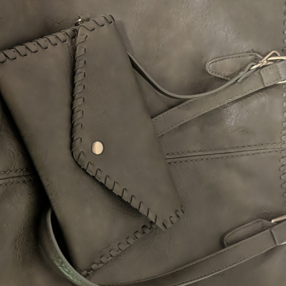 Vegan leather Olive Green tote bag w wallet - Picture 7 of 8